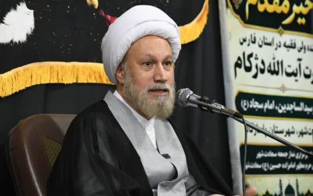 تأکید آیت‌الله دژکام بر هویت ملی و پیشینه یگانه‌پرستی ایرانیان