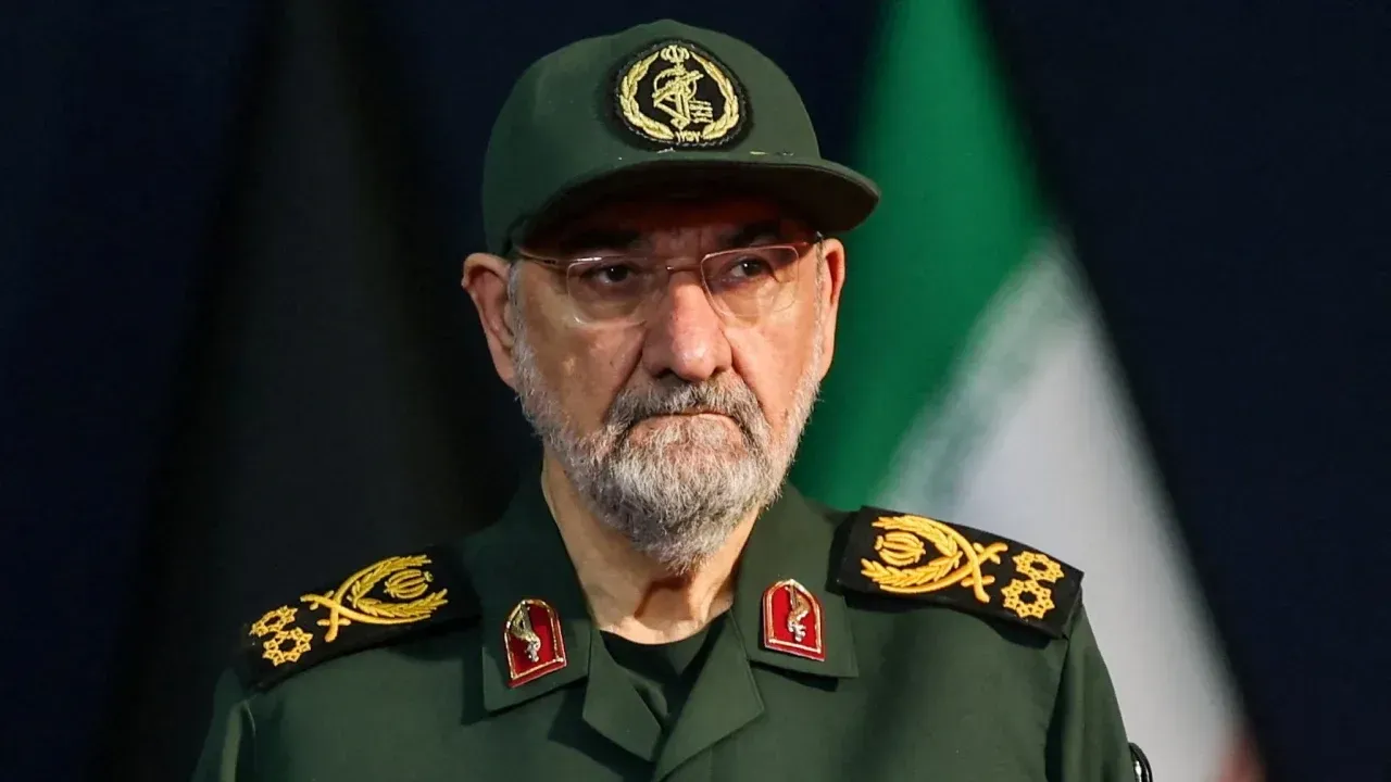 سرلشکر رضایی در مصاحبه با رسانه آمریکایی: اقدام علیه ایران هزینه دارد